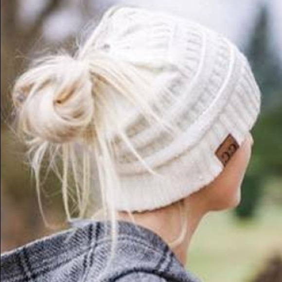 Accessories - LAST ONE White Cream Beanie Messy Bun Ponytail Hat